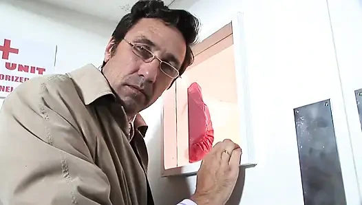 Yoga kursunda seks pozisyonları