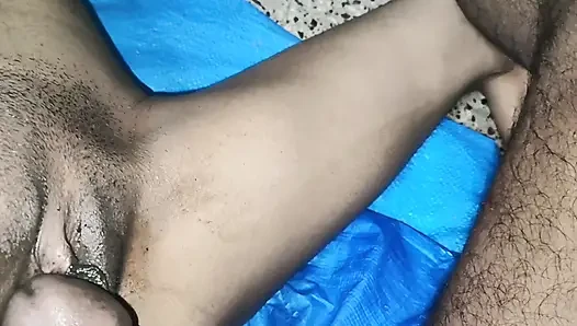 Village bhabhi ko Bina Tel lagaye chudai kiye