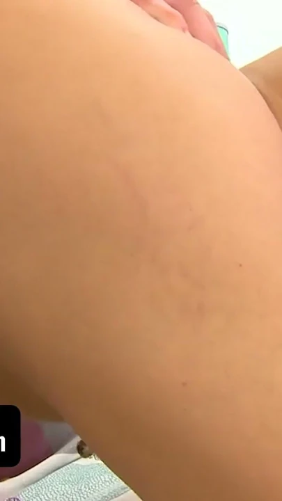Exxxtra Small - Minyon Nympho Kız ve Erkek Arkadaşı Arkadaşlarının Kendilerini Sikilirken Videoya Çekmesine İzin Veriyor | Bölüm 1