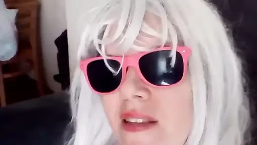 Silahlarım ve güllerim haraç şarkısı yakında cummings