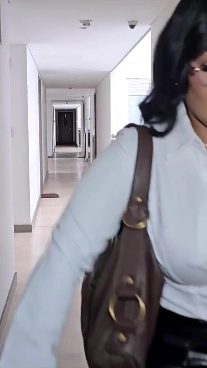 Mariana'nın anatomisi bölüm 1: Dr. Martix işe alınmak için menajeri sert sikiyor - Mariana Martix ve Joe Dimarco | Klip 1