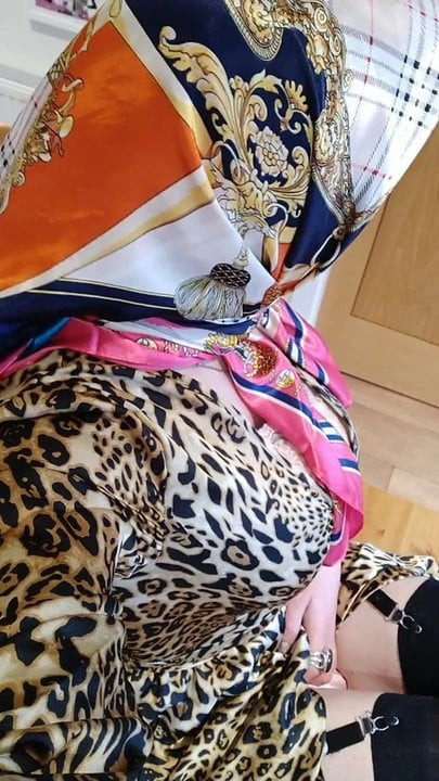 T-kız jess the saten fetiş bebek