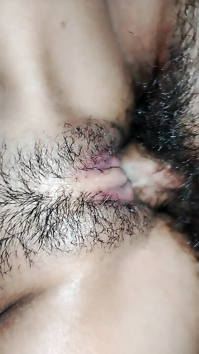 My girlfriend asking me to fill her pussy with milk
