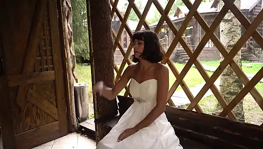 Sevgilisi düğünde gelinin içine boşalıyor