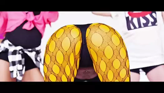 MC Mirella - Ela nao e santa best moments