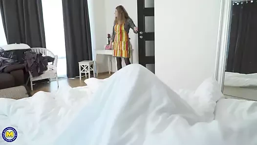 kıllı anne var bir iyi lezbiyen sabah