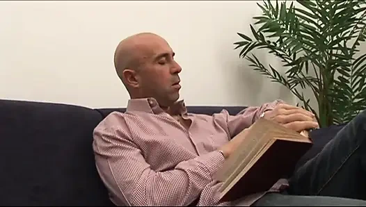 Yetişkin çift büyük yarak emiyor