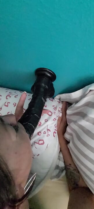 Evli kadın dildo emiyor