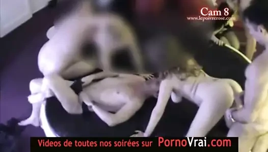 Part 10 Spycam Camera espion private party ! Plumes poils