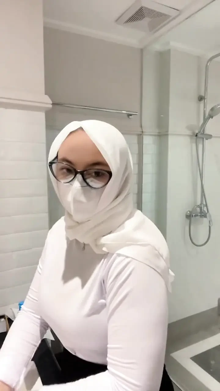 A Girl Who Has A Crush On Her Boyfriend Before Getting Married