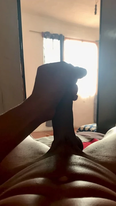 Sikimi biraz ısıtmak için oynuyorum, yardım etmek isteyen var mı?