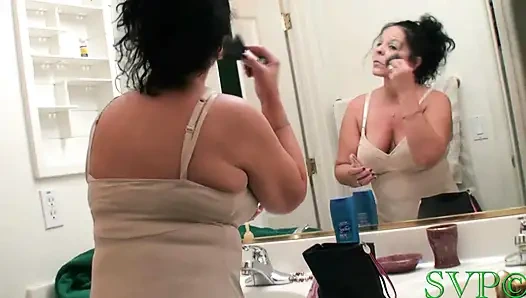 Nine beni şov yaparken yakalıyor