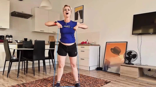 Auntjudys - büyük memeli amatör orta yaşlı seksi kadın wanilianna tam bir egzersiz yapıyor