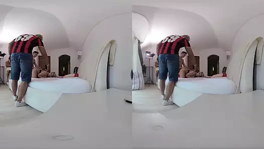 Lana'nın kötü saksoları, sanal gerçeklikte iki büyük yarağa tapıyor!