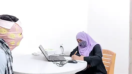 Hijabi Hot bank manager fuck by desi village Farmer Desi chudai xxx