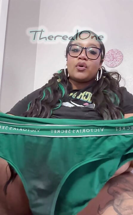 Biggdebbiecakez külotunu sırılsıklam yapıyor bölüm 2