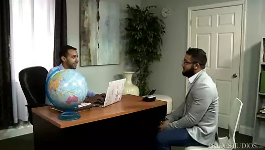 2 sevimli komik büyük çük latino çocuklar emme yalama ve kahrolası