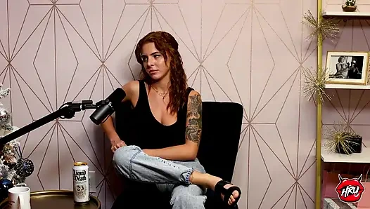 Lumi Ray: Prskanje, jebanje slavnih i 3 sata seksa