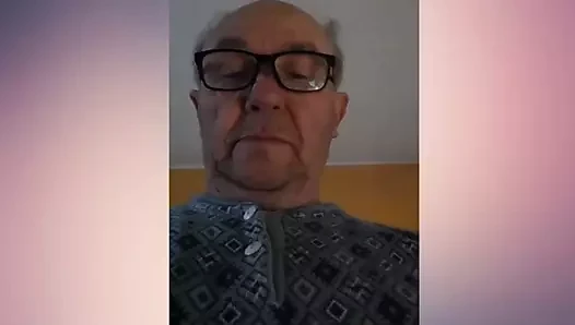 69 yaşındaki erkek İtalya'dan 9
