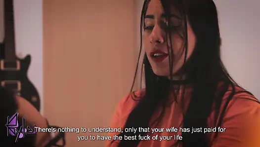 Beni kocasına bir ders vermem için tuttu