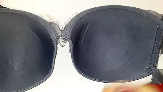 cum on bra, das erste mal