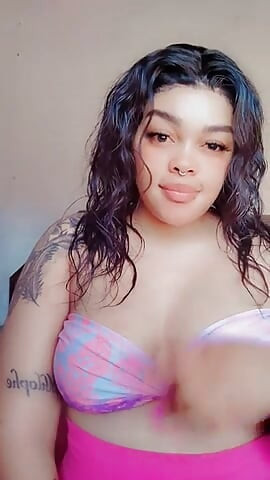 NAUGHTY-MEL videosu