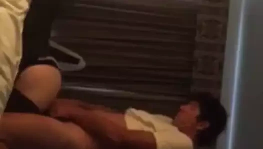 Cd alır dev anon horoz otel