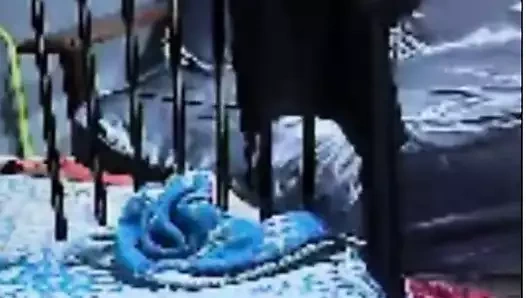 10th pinay younglady olur bir adam boşalmak üzerinde cam