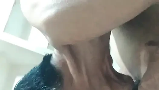 Her zaman yedikten sonra benden iyi bir şeyi hak ediyor