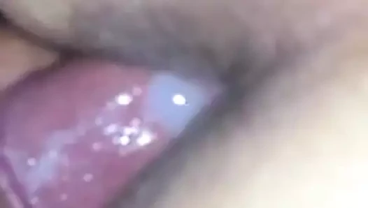 Ağır çekim krem ​​pasta ile bbw arkadaş