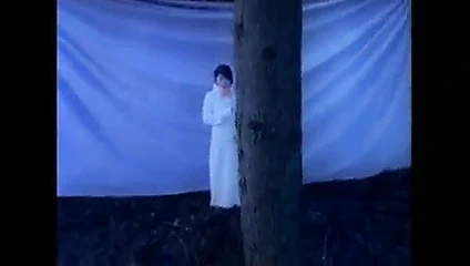 Haru-bahar- histerik mavi tarafından