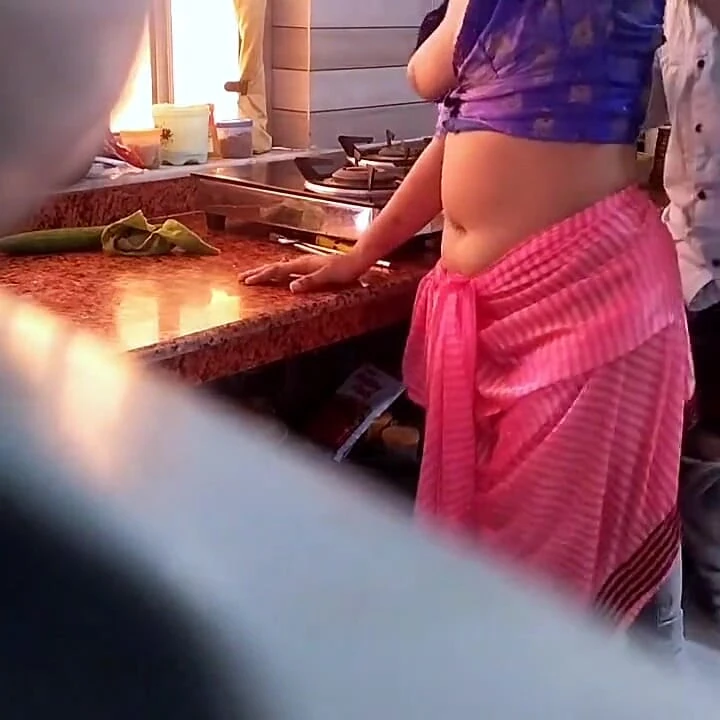 Kamwali yenge şirketinin müdürü tarafından terk edildi