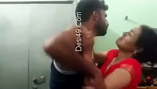 Desi seksi dever yenge