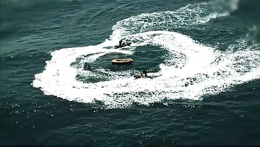 Amcığımı güneşin altında sik bebeğim!!