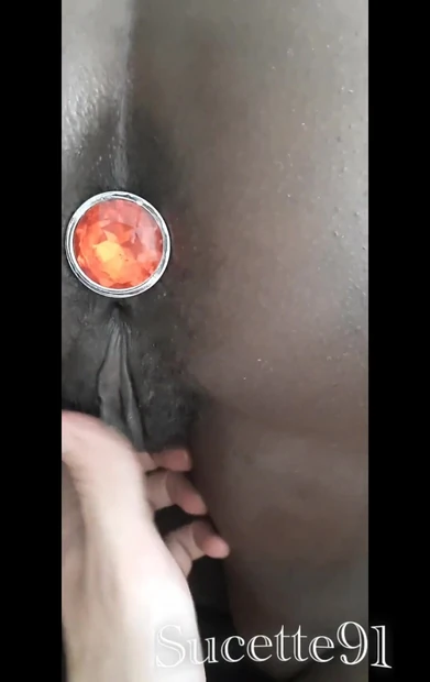 Анальный трах для черной девушки с белым мужиком