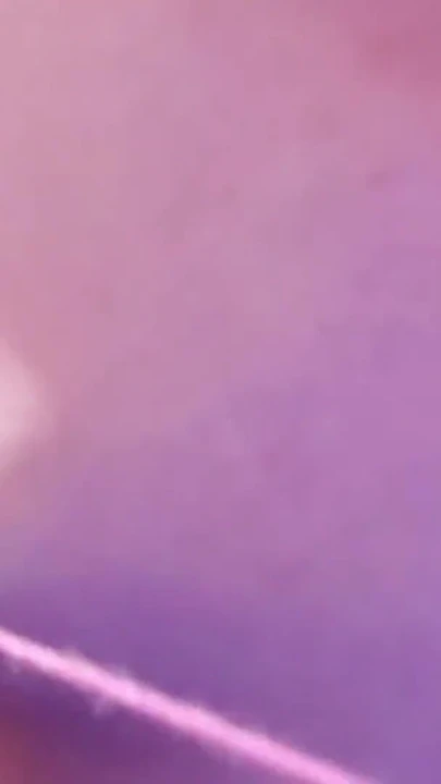Kadın kılıklı denise: bağlı meme uçlarına sert yuvarlak fırçalarla işkence ediliyor | Klip 2