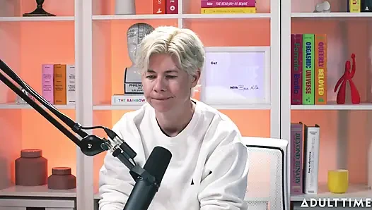 Chanel Camryn: Titreme Kraliçesi. The Adult Time Podcast