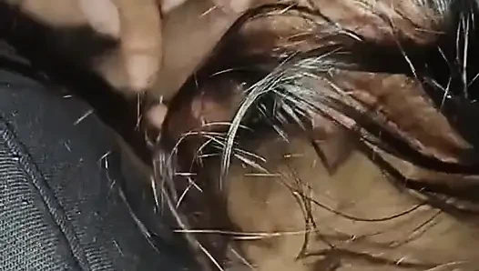 Üvey erkek kardeş üvey kız kardeş tarafından oral seks