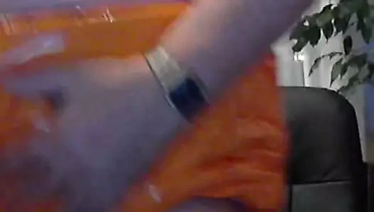 pislik kapalı içinde kauçuk külot