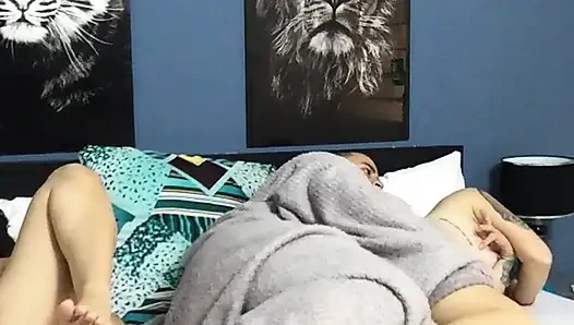 İki arkadaşımı aynı anda sikiyorum.