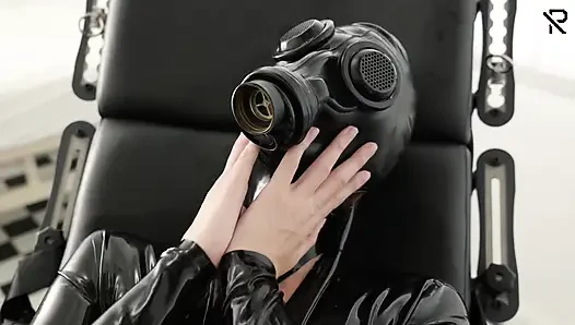 Lastik kliniğinde solo gasmask oyunları bölüm bir