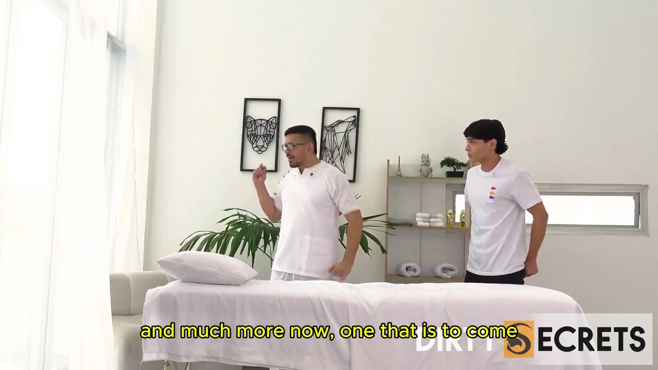 I Go to the Spa Horny, Fail to Seduce the Owner and Fuck His Hot Employee Instead