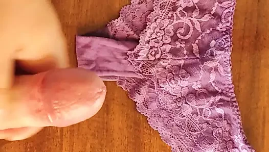 Kız kardeşin külotu