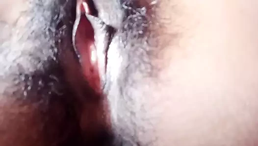 Hint kız solo mastürbasyon ve orgazm video 57