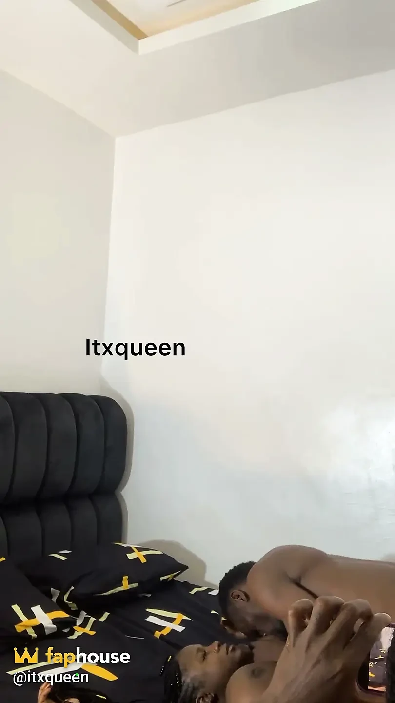 Pato ve Itxqueen sahne arkasında