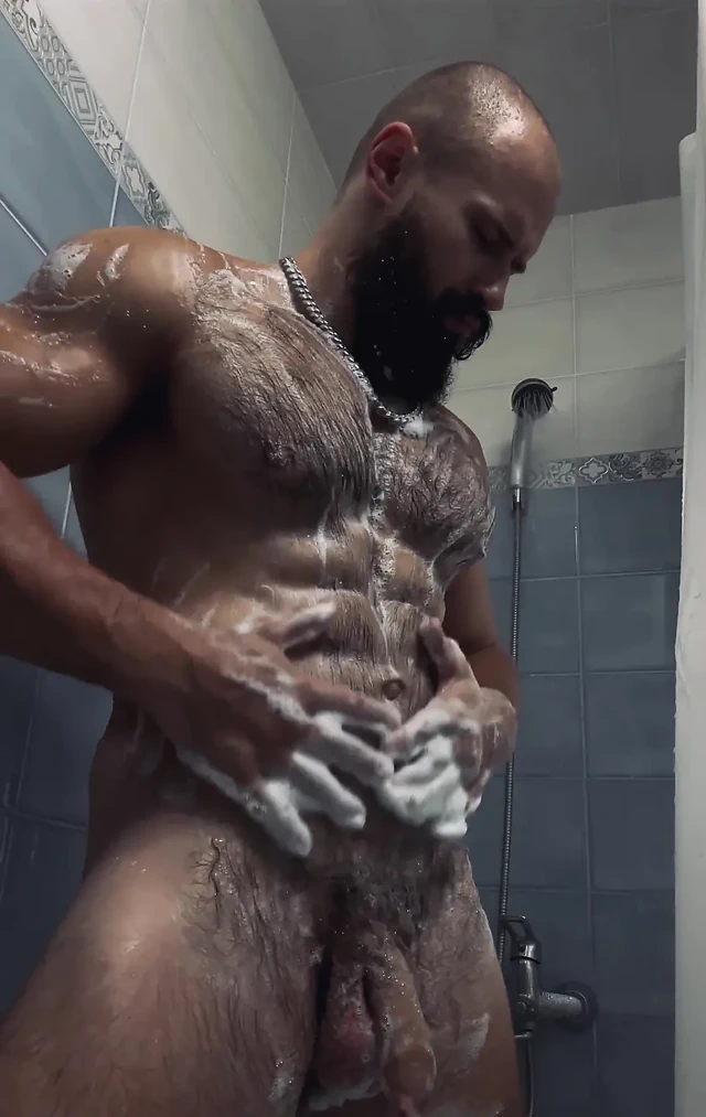 Harika kalmak için eski spice duş jeli kullanıyorum