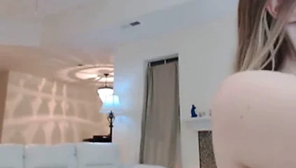 Muhteşem alexstorm vibratörlerle oynamayı seviyor