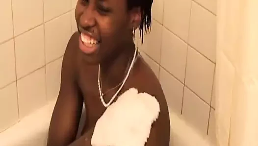 Seksi solo abanoz genç pats ona kedi