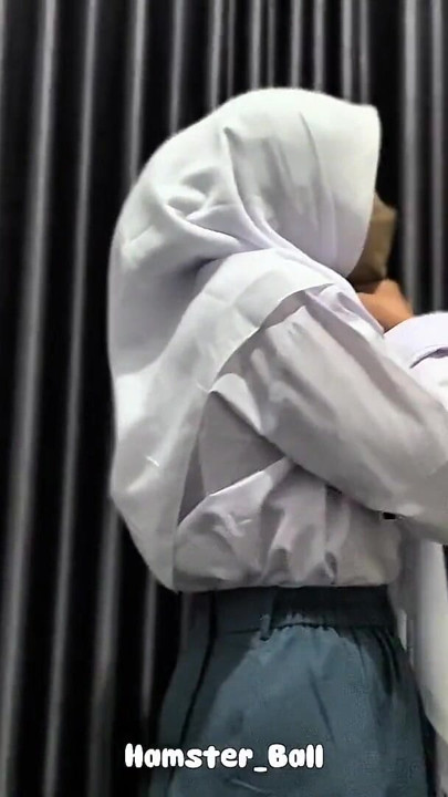 POV: Accompanying a High School Classmate to a Hotel Stay While Going to School | Clip 1