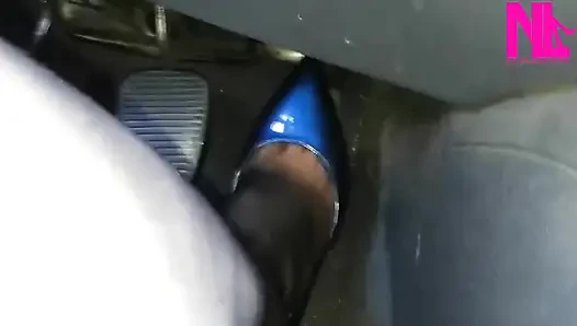 Pattent Blue Buffalo'da şehvetli sürüş süper seksi pompalar
